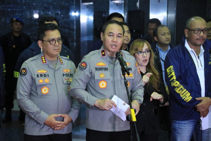 321 WNA Diamankan dalam Operasi Judi Online Internasional